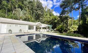 Imagem 2: Casa com 4 dormitórios à venda, 600 m² por R$ 2.800.000,00 - Itaipava - Petrópolis/RJ