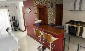 Imagem 2: Linda casa com 5 quartos no Vale dos Cristais