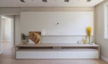 Imagem 2: Apartamento para venda possui 66 metros quadrados com 2 quartos em Bom Fim - Porto Alegre