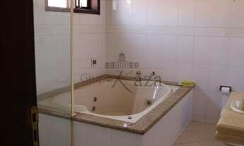 Imagem 2: Casa - Bosque dos Eucaliptos - 4 Dormitórios - 250m²