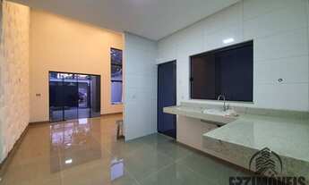 Imagem 6: Casa Perfeita! 3 Quartos sendo 1 Suíte + Área Gourmet com Churrasqueira - Centro Oeste