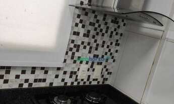 Imagem 2: Apartamento com 2 dormitórios para alugar, 46 m² por R$ 2.000/mês - Condomínio Floresta