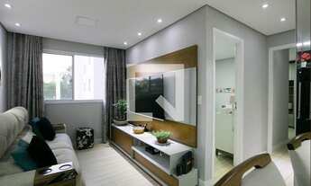 Imagem 2: Apartamento para Aluguel - Vila Carmosina, 2 Quartos, 45 m2