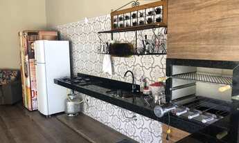 Imagem 3: Sobrado para venda possui 295 metros quadrados com 4 quartos em Jardim Esmeralda - Pirenóp