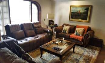 Imagem 4: Apartamento com 4 dormitórios à venda, 226 m² por R$ 1.500.000,00 - Capivari - Campos do J