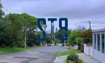 Imagem 3: Sobrado ao lado do parque Barigui. 3 quartos sendo 1 suíte e ainda com a possibilidade de