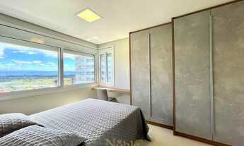 Imagem 2: O mais lindo apartamento mobiliado da cidade - Vista eterna pro mar - 03 suítes / sacada