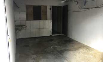 Imagem 2: Kitnet para aluguel com 1 quarto e uma vaga de garagem de frente o SENAI