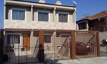 Imagem 1: 3 sobrados de frente excelente para investidores