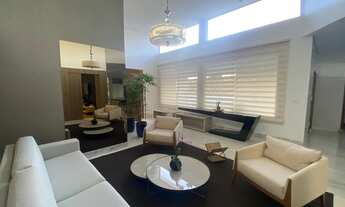 Imagem 3: Casa térrea moderna, 4 suítes, 4 vagas, piscina, terreno plano com 1.300m2