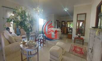 Imagem: Casa térrea em terreno de 458m² com duas