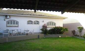 Imagem 3: Casa com 4 quarto(s) no bairro Jardim Shangri - La em Cuiabá - MT