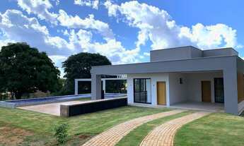 Imagem 1: Fazenda/Sítio/Chácara para venda possui 317 metros quadrados com 4 quartos