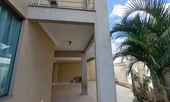 Imagem 7: Alugo Sobrado com dormitórios sendo, Suíte com banheira de hidromassagem