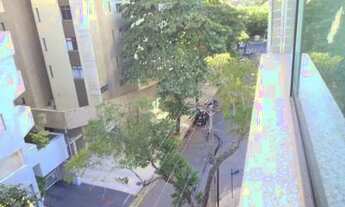 Imagem 2: Apartamento para venda tem 75 metros quadrados com 2 quartos em Carmo - Belo Horizonte - M