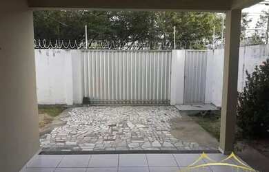 Imagem 3: Excelente em Lagoa Nova , Casa de Esquina, São 4/4 Sendo 2 suítes, 200m²