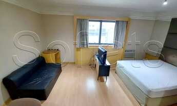 Imagem 2: Flat Transamérica Bela Cintra com 30m², 1 dormitório e 1 vaga para locação no bairro Cerqu