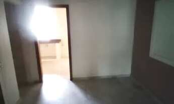 Imagem 6: Sobrado para aluguel possui 410 metros quadrados com 5 quartos em Vila Dalva - São Paulo