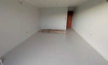 Imagem 2: Casa Triplex de 3/4, sendo uma suíte e quintal, Jd Guanabara- Macaé - RJ