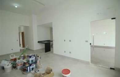 Imagem 5: Casa 3/4 recém construída 100% linear com vaga para 2 carros e quintal