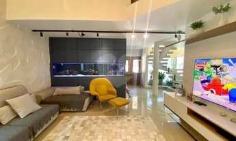 Imagem 2: Casa com 3 dormitórios, piscina, 6 vagas à venda, 374 m² por R$ 1.990.000 - Tremembe - Sã