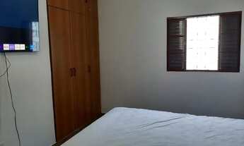 Imagem: Aluga-se casa de fundo