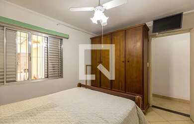 Imagem 7: Casa à Venda - Parque Bandeirante, 3 Quartos, 207 m2