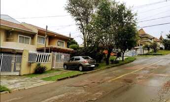 Imagem: Sobrado bairro Tingui - Curitiba/PR