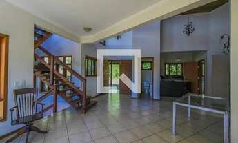 Imagem 7: Casa de Condomínio para Aluguel - Caxambu, 3 Quartos, 306 m2