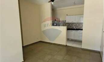 Imagem 4: Apto de 3 dormitórios com sacada <br>Rico em armários <br>Condominio com porta