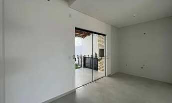 Imagem 5: Sobrado 3 dormitórios sendo 1 suíte com área de festas e churrasqueira coberta na escola a