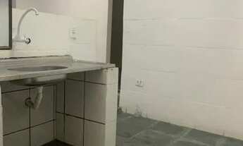 Imagem 3: Casa para aluguel possui 40 metros quadrados com 1 quarto em Jardim Guarani - São Paulo