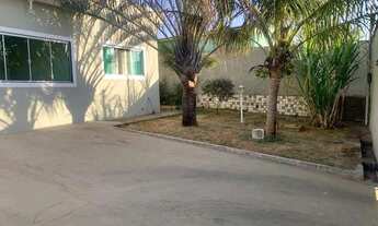 Imagem 7: Térrea para venda tem 106 metros quadrados com 5 quartos