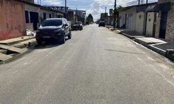 Imagem 2: Casa 2 salas, 2 quatros, garagem e quintal no Village 2