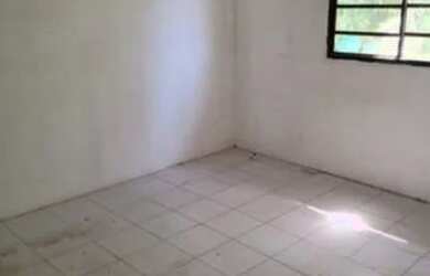 Imagem 4: BARBADA, VENDO APT DE 2/4 C/ QUINTAL NO COMEÇO DO JULIA SEFFER, CONDOMINIO SAFIRA LAR