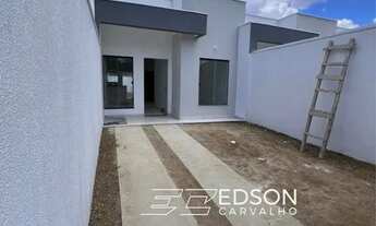 Imagem: Casa moderna em rua pública com 2/4