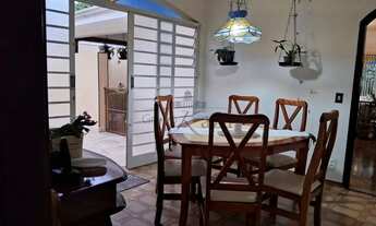 Imagem 2: Oportunidade - Casa Comercial ou Residencial - Jardim Nova América - 4 Dormitórios - 256m²