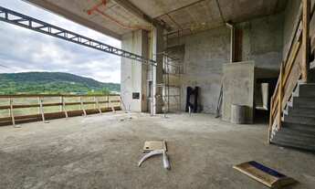 Imagem 2: Duplex á venda em Jurerê Internacional