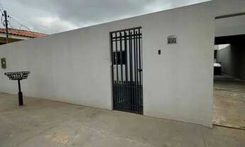 Imagem 3: Casa com 3 quartos no Bairro Chapeu do Sol