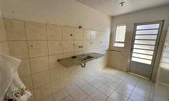 Imagem 4: Casa para alugar / estrada de Ribamar 1.000,00 com condomínio incluso