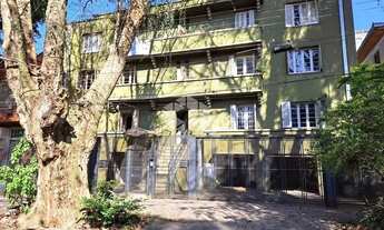 Imagem 7: Apartamento Garden 3 dormitórios com suíte, sauna, churrasqueira, pátio e sacada no Petróp