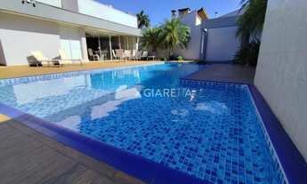 Imagem 2: Casa ampla disponível para locação em excelente localização, CENTRO, TOLEDO-PR