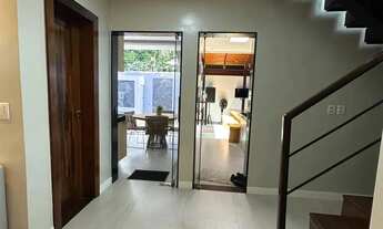 Imagem 7: Casa para venda com 230 m² com 3 suítes, piscina, em Parque Verde - Belém - PA