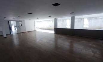 Imagem 7: Casa alto padrão em condomínio