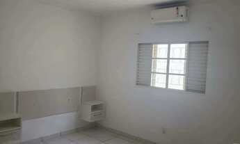 Imagem 7: Imóvel para aluguel possui 70 metros quadrados com 2 quartos