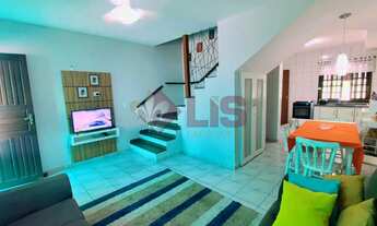 Imagem: Linda Casa em condomínio localizada a apenas