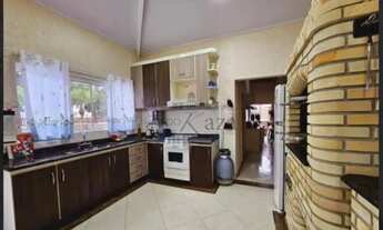 Imagem 5: Oportunidade - Casa - Sobrado - Jardim das Indústrias - 3 Dormitórios - 183m²