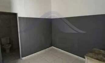 Imagem 5: Prédio, tipo sobrado próximo à Saens Pena