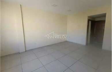 Imagem: Kitnet/Conjugado / Residencial / Centro