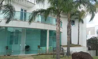 Imagem: Casa para aluguel tem 470 metros quadrados